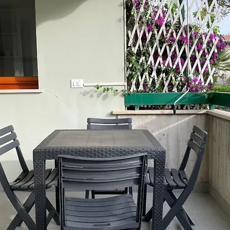 Apartamento Lulit Garden West *